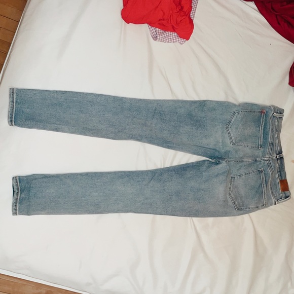 BDG Twig High Rise Jeans - Picture 3 of 4